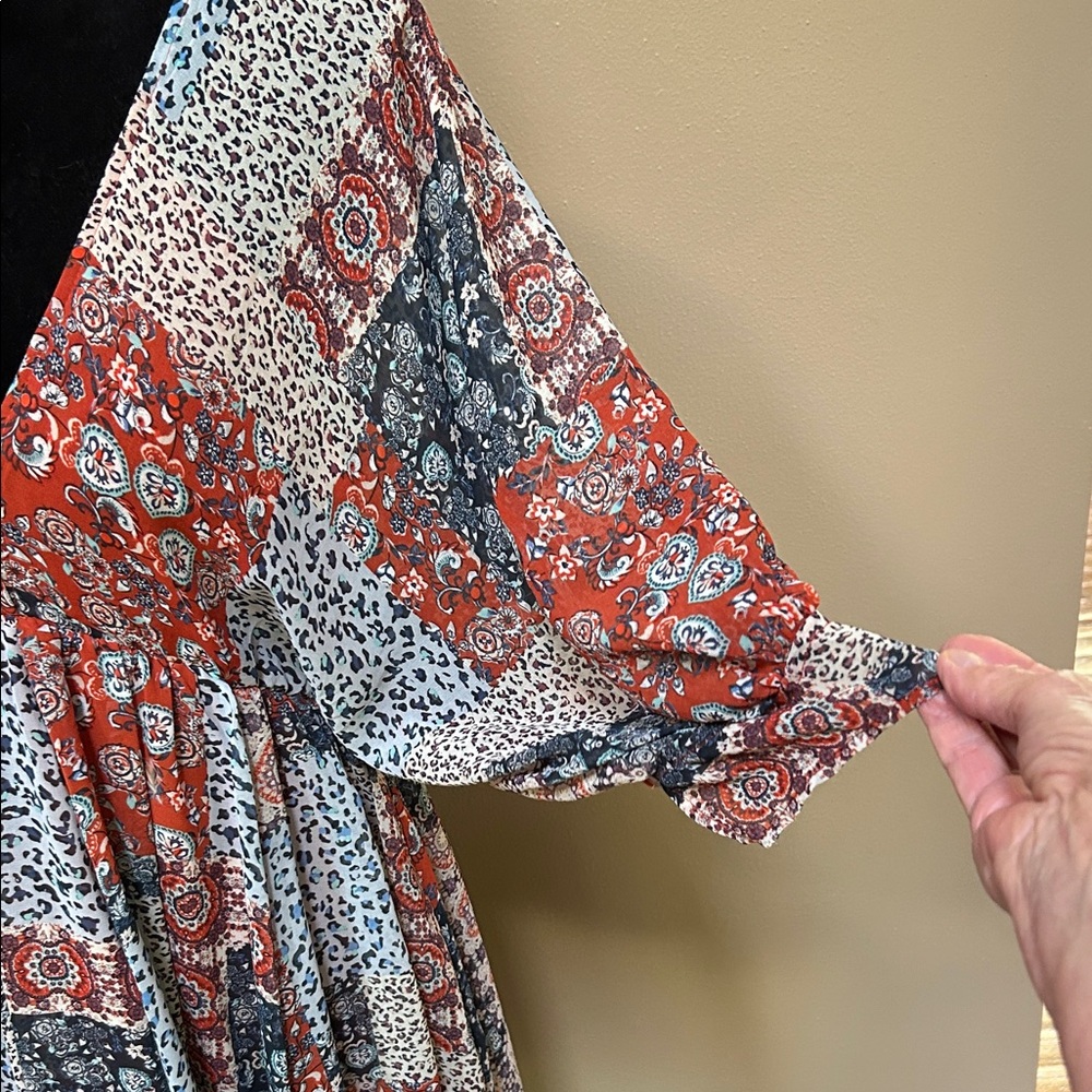 Patchwork V-Neck Dress - Picture 5 of 8